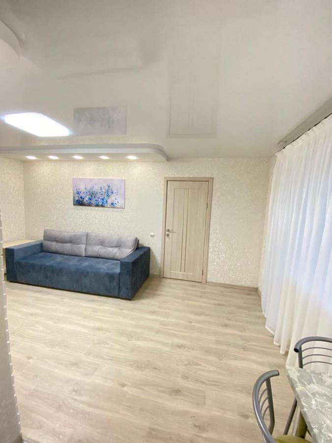 Suite Mira Avenue Center Двухкомнатная Квартира В Центре Возле Тц Цум Tjernihiv Exteriör bild