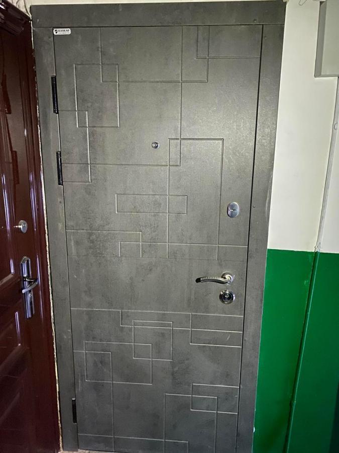 Suite Mira Avenue Center Двухкомнатная Квартира В Центре Возле Тц Цум Tjernihiv Exteriör bild